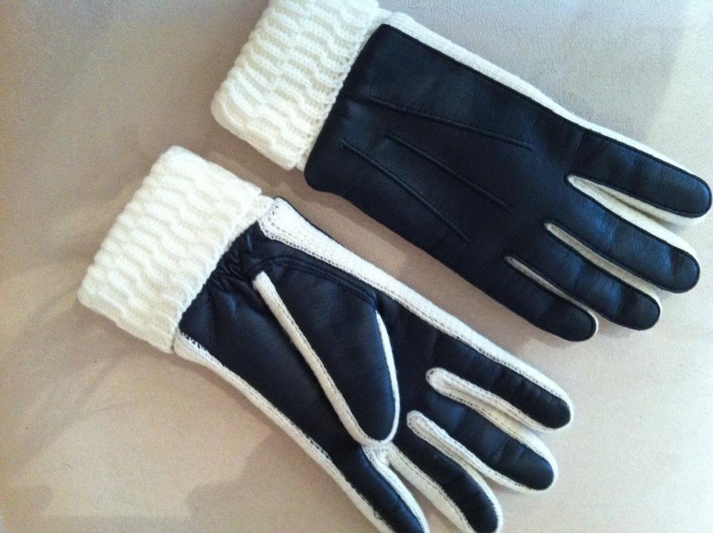 1960's Vintage Gloves
