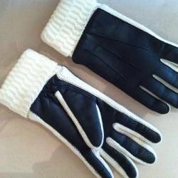 1960's Vintage Gloves